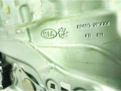 824022K001 ELEVALUNAS PUERTA LAT DEL DER KIA SOUL (AM)|Desguaces La Cabaña