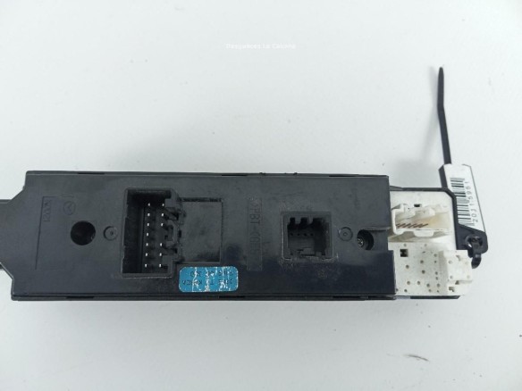 EH6666350 MANDO ELEVALUNAS PUERTA LAT DEL IZQ MAZDA CX-7 (ER) |Desguaces La Cabaña