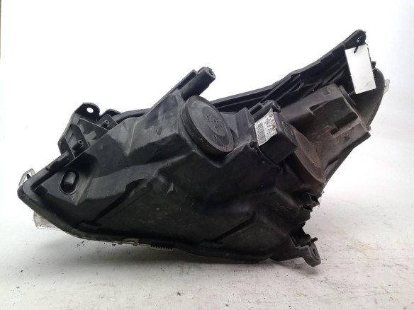 93178636 FARO DERECHO OPEL ASTRA H Sedán (A04)|Desguaces La Cabaña