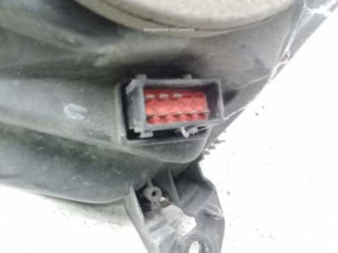 93178636 FARO DERECHO OPEL ASTRA H Sedán (A04)|Desguaces La Cabaña