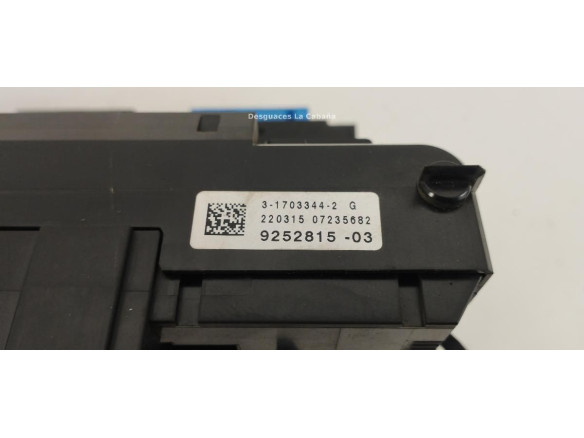 925281503 CAJA FUSIBLES INTERIOR (BSI) BMW 5 (F10) |Desguaces La Cabaña