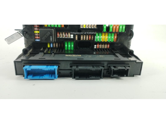 925281503 CAJA FUSIBLES INTERIOR (BSI) BMW 5 (F10) |Desguaces La Cabaña