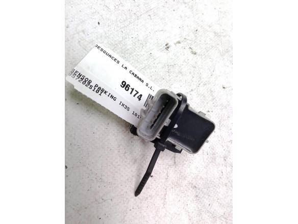 957202S101 SENSOR PARKING TRA DER HYUNDAI ix35 (LM, EL, ELH)|Desguaces La Cabaña