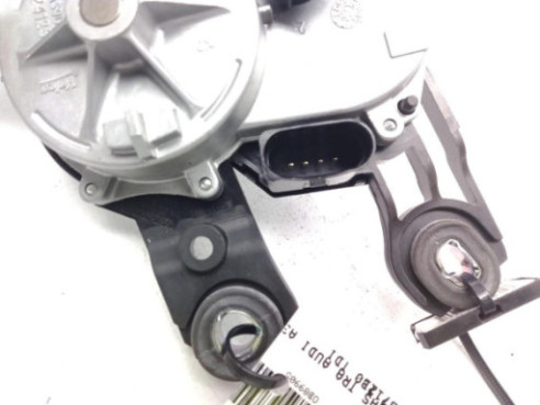 8V0955711B MOTOR LIMPIAPARABRISAS TRA AUDI A3 Sportback (8VA, 8VF)|Desguaces La Cabaña