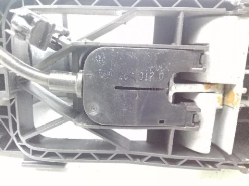 8V0837205  GRU MANILLA PUERTA LAT DEL IZQ EXT AUDI A3 Sportback (8VA, 8VF)|Desguaces La Cabaña