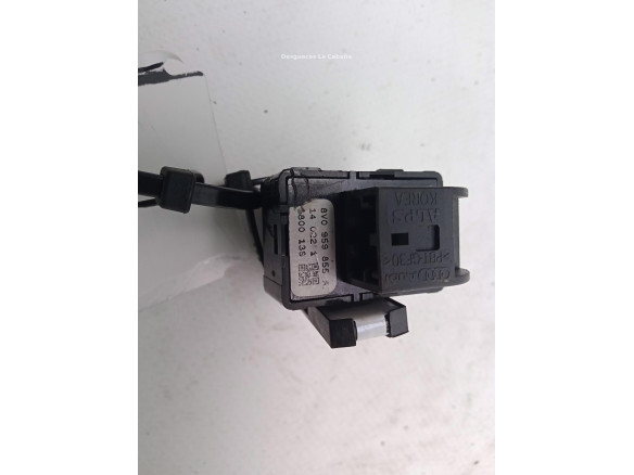 8V0959855A MANDO ELEVALUNAS PUERTA LAT TRA IZQ AUDI A3 Sportback (8VA, 8VF)|Desguaces La Cabaña