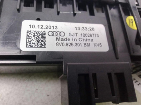 8V0925301BM INTERRUPTOR WARNING AUDI A3 Sportback (8VA, 8VF)|Desguaces La Cabaña