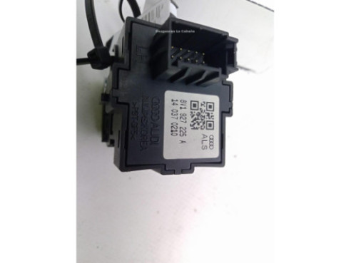 8V1927225A INTERRUPTOR FRENO MANO ELECTRICO AUDI A3 Sportback (8VA, 8VF)|Desguaces La Cabaña