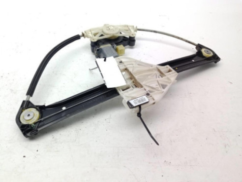 8V4839462 ELEVALUNAS PUERTA LAT TRA DER AUDI A3 Sportback (8VA, 8VF)|Desguaces La Cabaña