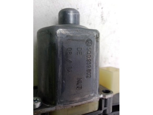 8V4839462 ELEVALUNAS PUERTA LAT TRA DER AUDI A3 Sportback (8VA, 8VF)|Desguaces La Cabaña