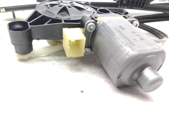 8V4837461 ELEVALUNAS PUERTA LAT DEL IZQ AUDI A3 Sportback (8VA, 8VF)|Desguaces La Cabaña