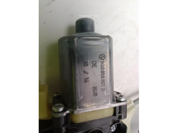 8V4837462 ELEVALUNAS PUERTA LAT DEL DER AUDI A3 Sportback (8VA, 8VF)|Desguaces La Cabaña