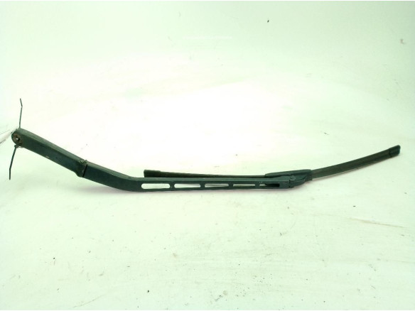 A2038202744 BRAZO LIMPIAPARABRISAS DEL IZQ MERCEDES BENZ CLK (C209)|Desguaces La Cabaña