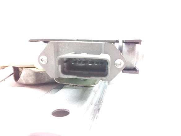 9683670680 ELEVALUNAS PUERTA LAT TRA DER PEUGEOT 5008 |Desguaces La Cabaña