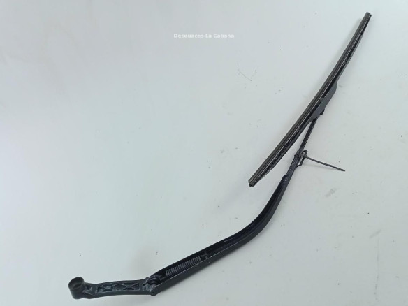 8250A172 BRAZO LIMPIAPARABRISAS DEL DER MITSUBISHI ASX (GA_W_) |Desguaces La Cabaña
