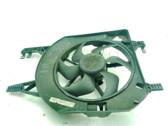 7701069897 ELECTROVENTILADOR RENAULT TRAFIC II Autobús (JL)|Desguaces La Cabaña