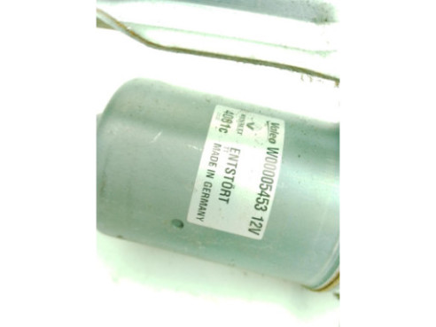 288100236R MOTOR LIMPIAPARABRISAS DEL RENAULT MASTER III Caja/Chasis (EV, HV, UV)|Desguaces La Cabaña