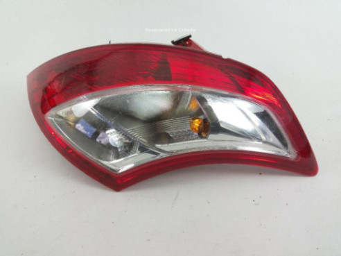 PILOTO TRASERO DERECHO|Desguaces La Cabaña 2