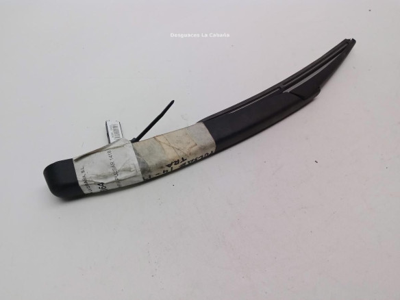 BRAZO LIMPIAPARABRISAS TRA PORTÓN NISSAN PULSAR Fastback (C13)|Desguaces La Cabaña