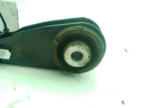 BRAZO SUSPENSION TRASERO DERECHO INFERIOR ANTERIOR|Desguaces La Cabaña 2
