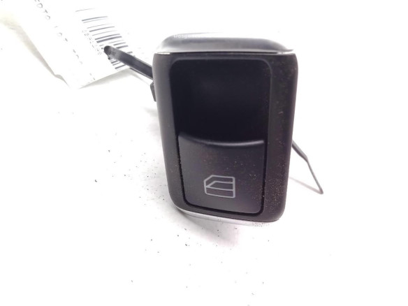 A20490581029107 MANDO ELEVALUNAS PUERTA LAT TRA IZQ MERCEDES BENZ CLASE A (W176)|Desguaces La Cabaña