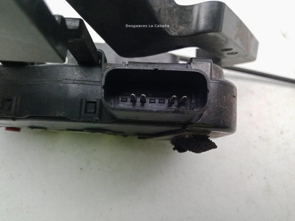 CERRADURA PUERTA LAT TRA DER HYUNDAI ix20 (JC)|Desguaces La Cabaña