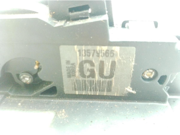 13579566 CERRADURA PUERTA LAT TRA DER OPEL ASTRA J (P10)|Desguaces La Cabaña
