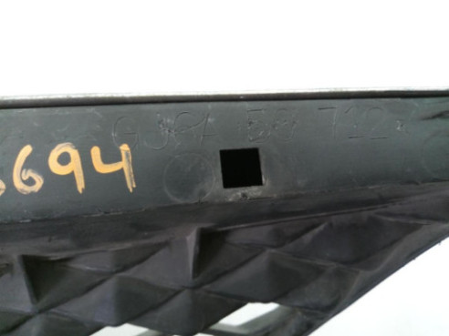 REJILLA / CALANDRA MAZDA 6 Hatchback (GG)|Desguaces La Cabaña
