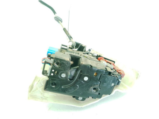 880537B INTERCOOLER DERECHO VW PHAETON (3D1, 3D2, 3D3, 3D4, 3D6, 3D7, 3D8, 3D9)|Desguaces La Cabaña