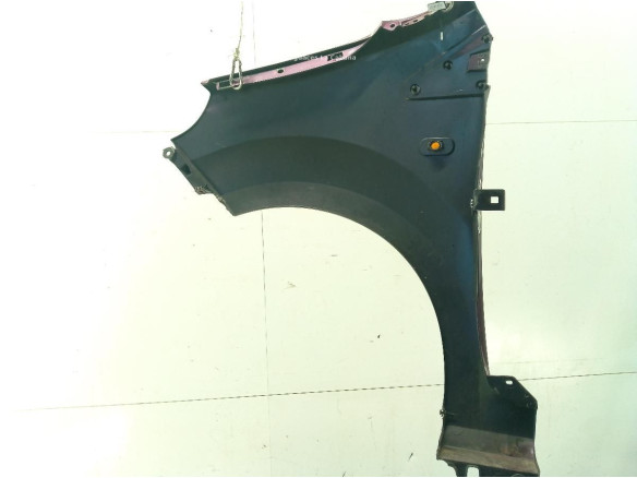 631000558R ALETA DEL DER RENAULT TWINGO II (CN0_)|Desguaces La Cabaña