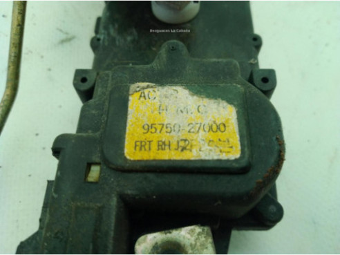 8132027000 CERRADURA PUERTA LAT DEL DER HYUNDAI COUPE (RD)|Desguaces La Cabaña