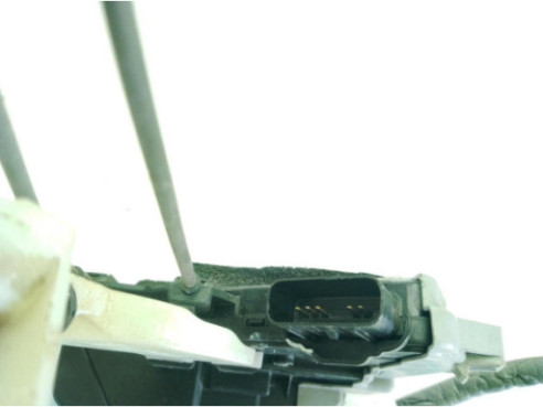 81410G2000 CERRADURA PUERTA LAT TRA IZQ HYUNDAI IONIQ (AE)|Desguaces La Cabaña
