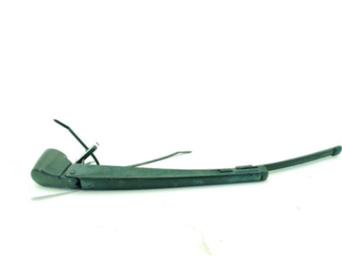   BRAZO LIMPIAPARABRISAS TRA PORTÓN INFINITI Q30|Desguaces La Cabaña