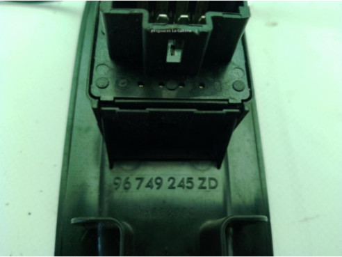 96749245ZD MANDO ELEVALUNAS PUERTA LAT DEL IZQ PEUGEOT 208|Desguaces La Cabaña