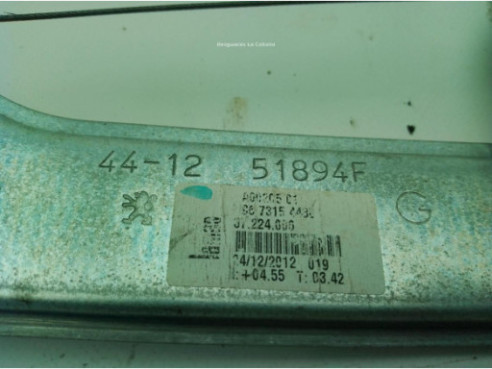 9673154480 ELEVALUNAS PUERTA LAT DEL IZQ PEUGEOT 208|Desguaces La Cabaña