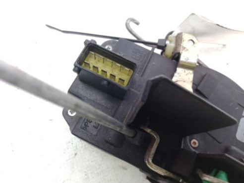 90585021 CERRADURA PUERTA LAT DEL IZQ OPEL VECTRA B (J96)|Desguaces La Cabaña