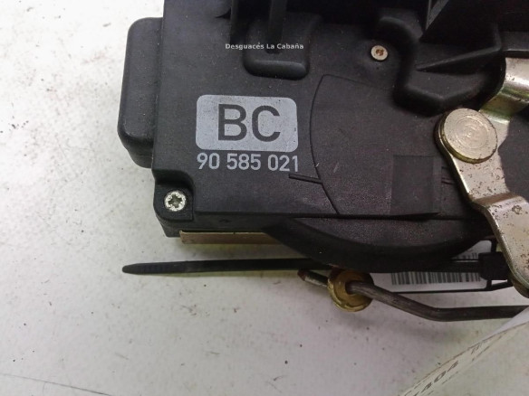90585021 CERRADURA PUERTA LAT DEL IZQ OPEL VECTRA B (J96)|Desguaces La Cabaña