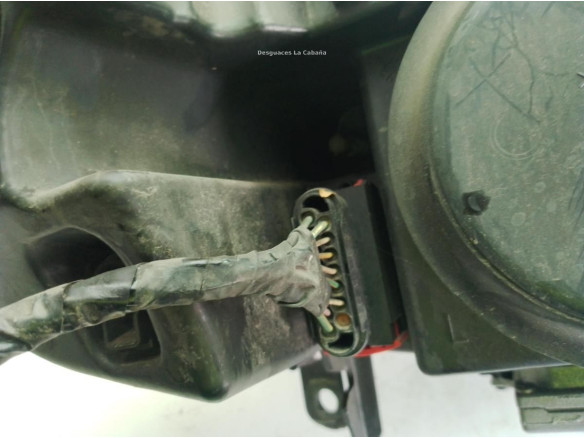 620892 FARO IZQUIERDO PEUGEOT 407 SW (6E_)|Desguaces La Cabaña