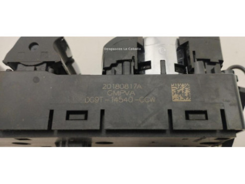 HU5T15604BCS CAJA FUSIBLES INTERIOR (BSI) FORD ECOSPORT |Desguaces La Cabaña 2