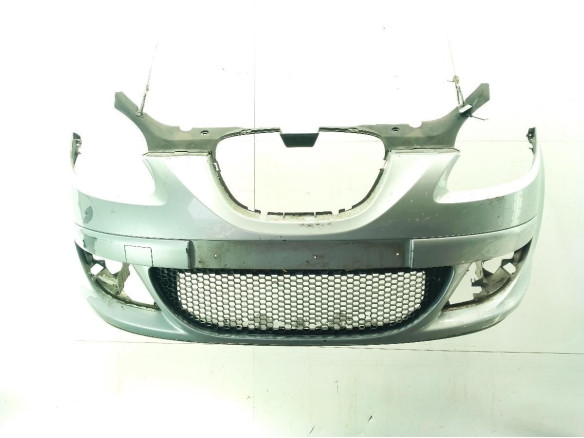 5P0807217M GRU PARAGOLPES DEL SEAT TOLEDO III (5P2)|Desguaces La Cabaña