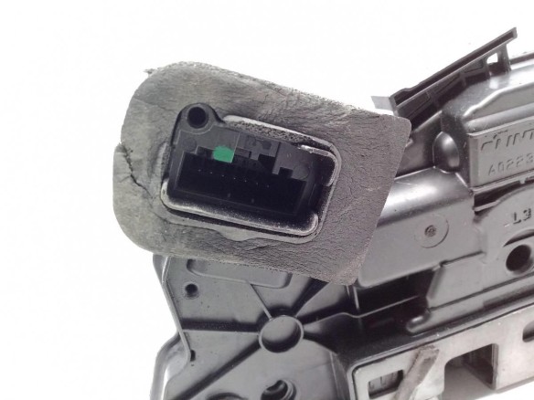 CERRADURA PUERTA LAT DEL IZQ SUBARU IMPREZA Fastback (GR, GH, G3) |Desguaces La Cabaña