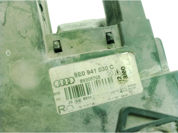 8E0941030C FARO DERECHO AUDI A4 (8E2, B6)|Desguaces La Cabaña
