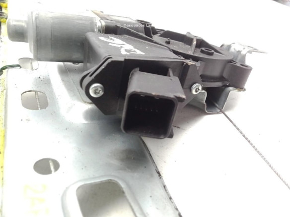 ELEVALUNAS PUERTA LAT TRA IZQ OPEL ZAFIRA TOURER C (P12)|Desguaces La Cabaña