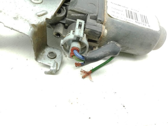 ELEVALUNAS PUERTA LAT DEL DER NISSAN NP300 NAVARA (D40)|Desguaces La Cabaña