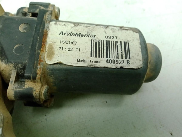 400927B ELEVALUNAS PUERTA LAT TRA IZQ NISSAN NP300 NAVARA (D40)|Desguaces La Cabaña