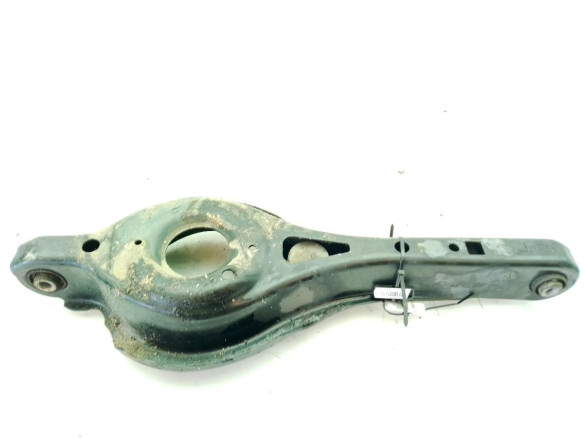 BRAZO SUSPENSION TRA DER INF FORD KUGA II (DM2)|Desguaces La Cabaña