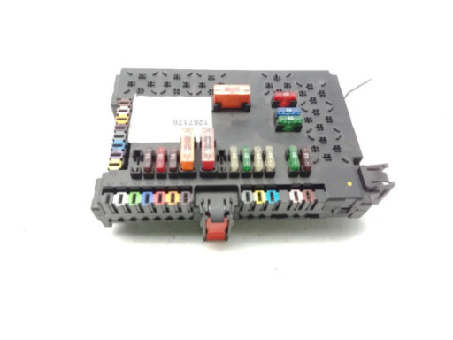 CAJA FUSIBLES EXTERIOR (BSM)|Desguaces La Cabaña