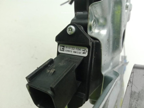 915722104 ELEVALUNAS PUERTA LAT TRA IZQ OPEL ZAFIRA TOURER C (P12)|Desguaces La Cabaña