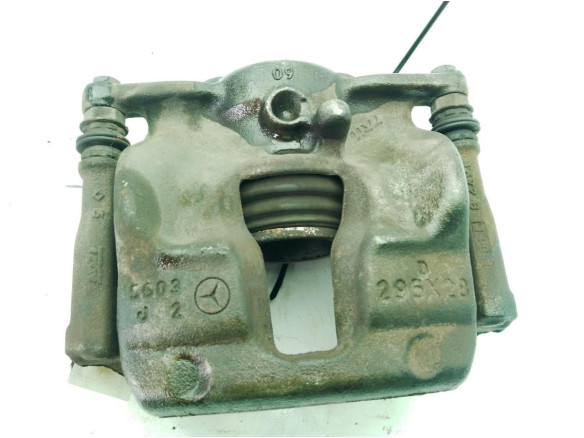 A0004217381 PINZA DEL IZQ MERCEDES BENZ CLASE A (W176)|Desguaces La Cabaña