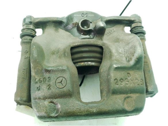 A0004217381 PINZA DEL IZQ MERCEDES BENZ CLASE A (W176)|Desguaces La Cabaña